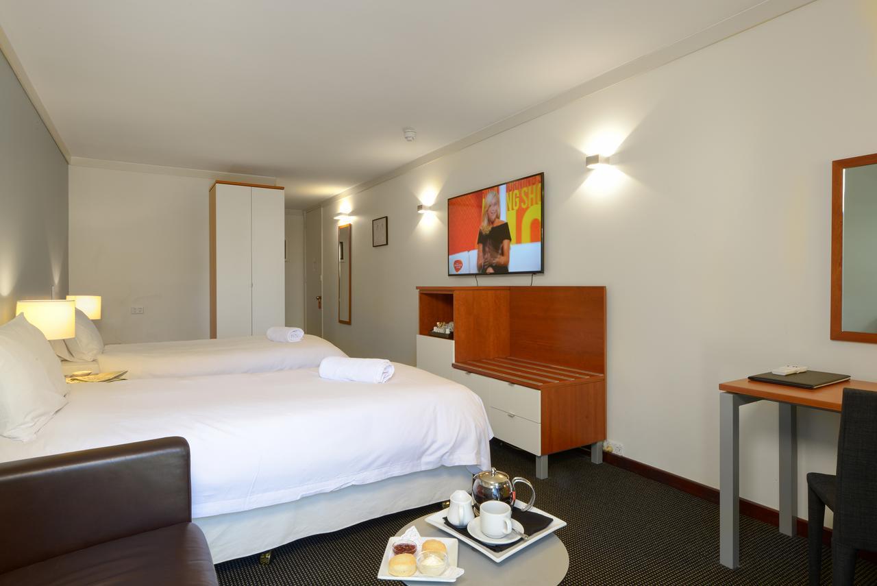 Sullivans Hotel パース エクステリア 写真