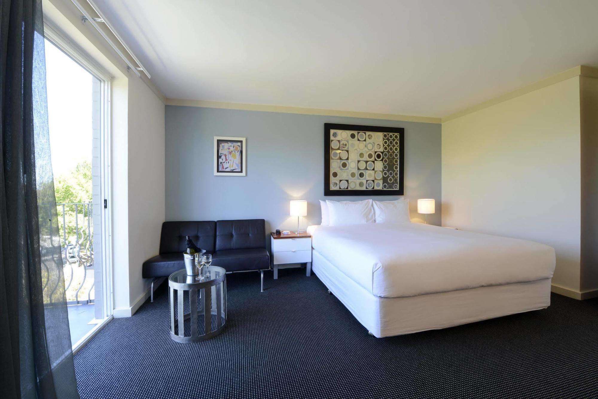 Sullivans Hotel パース エクステリア 写真